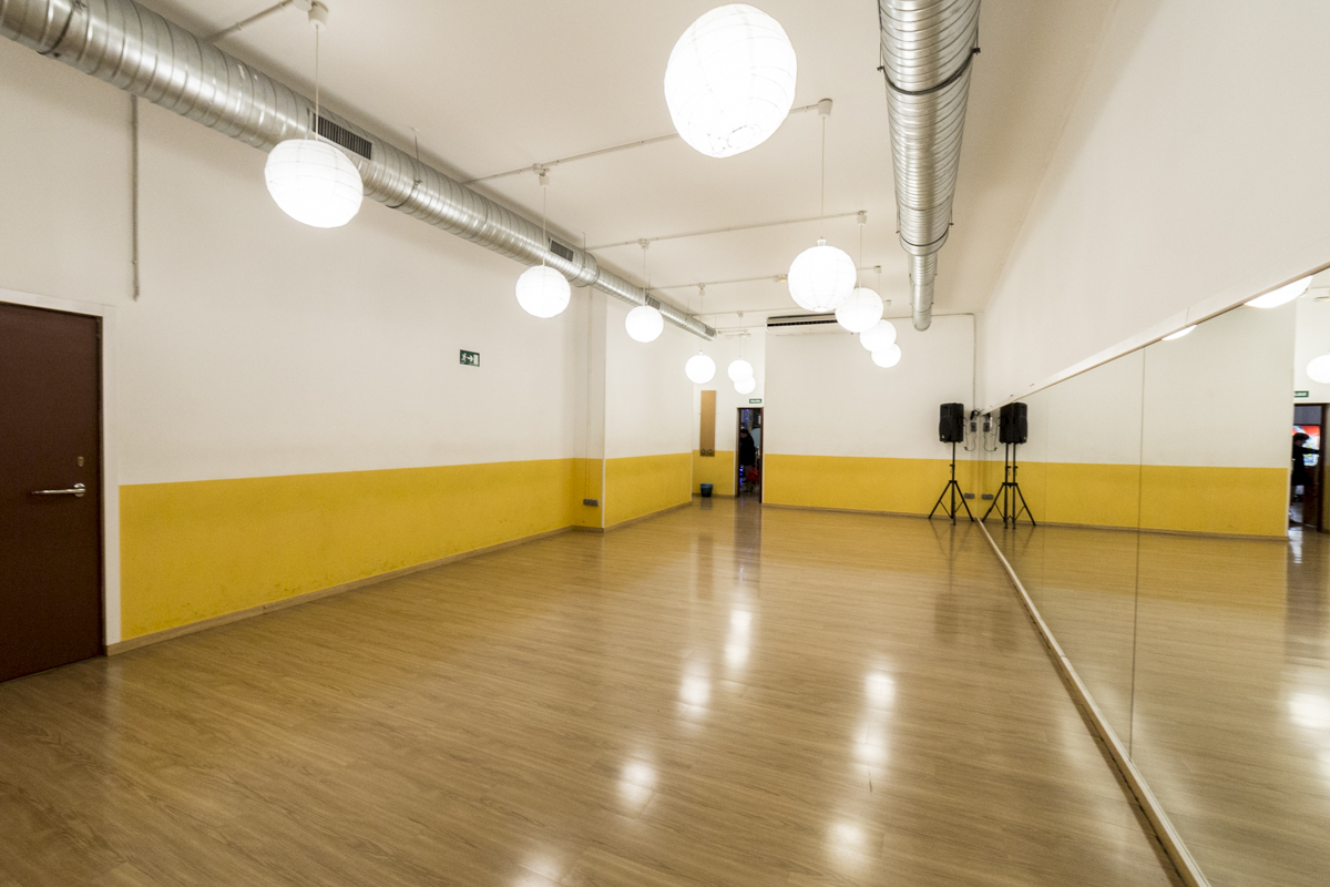 Alquiler espacios. Aprende a bailar Swing, Danzas urbanas y otros bailes