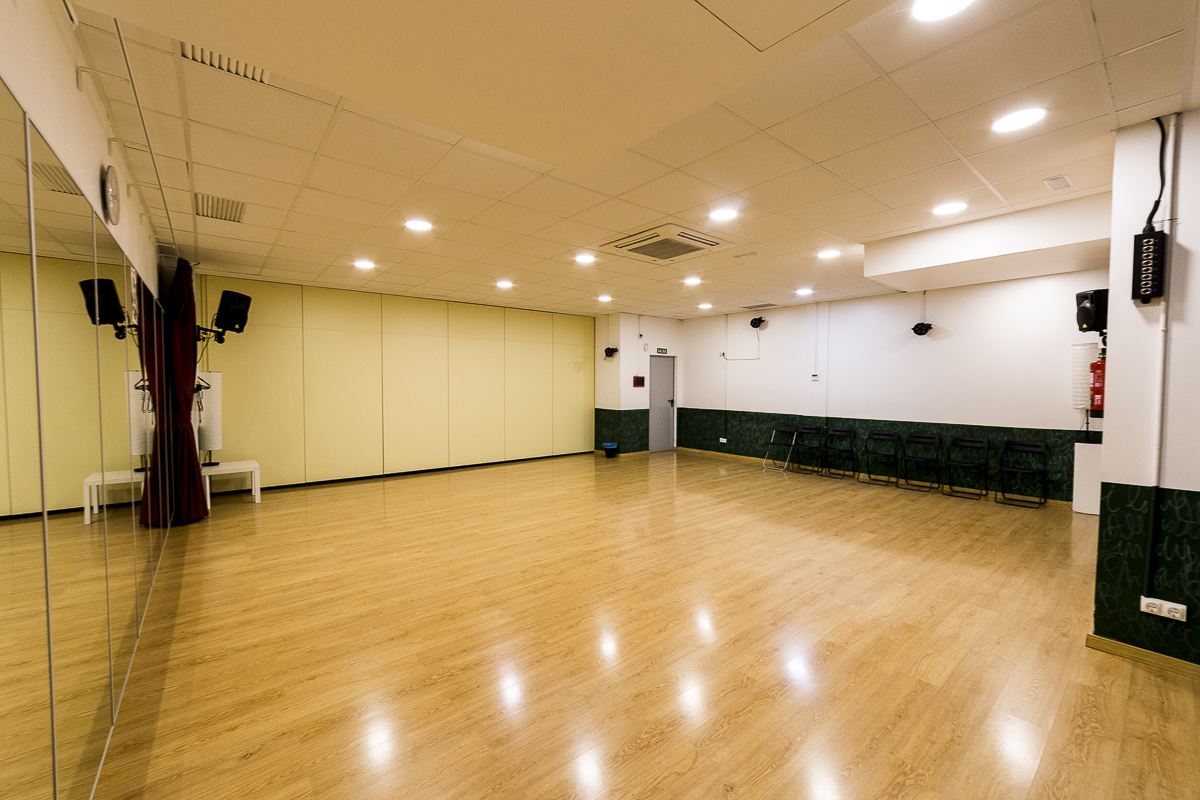 Alquiler espacios. Aprende a bailar Swing, Danzas urbanas y otros bailes