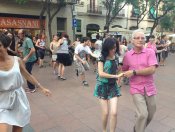 11/08/2012 - Swing d'estrangis a Revolució