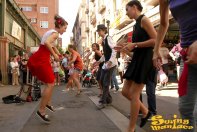 21/09/13 - Marching band de la Maniacs Band al Mercat de la Llibertat