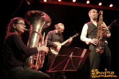 15/02/14 - Swing a la sala Barts amb Casi el Mejor Triío de tu Vida