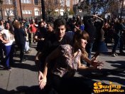 01/02/15 - Ballada de Swing davant de la Biblioteca Jaume Fuster