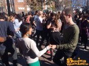 01/02/15 - Ballada de Swing davant de la Biblioteca Jaume Fuster